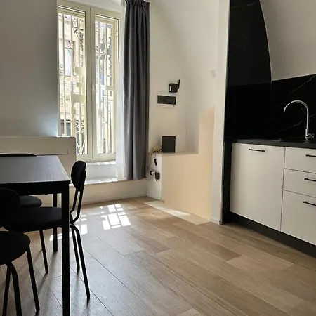 1 * Palo del Colle